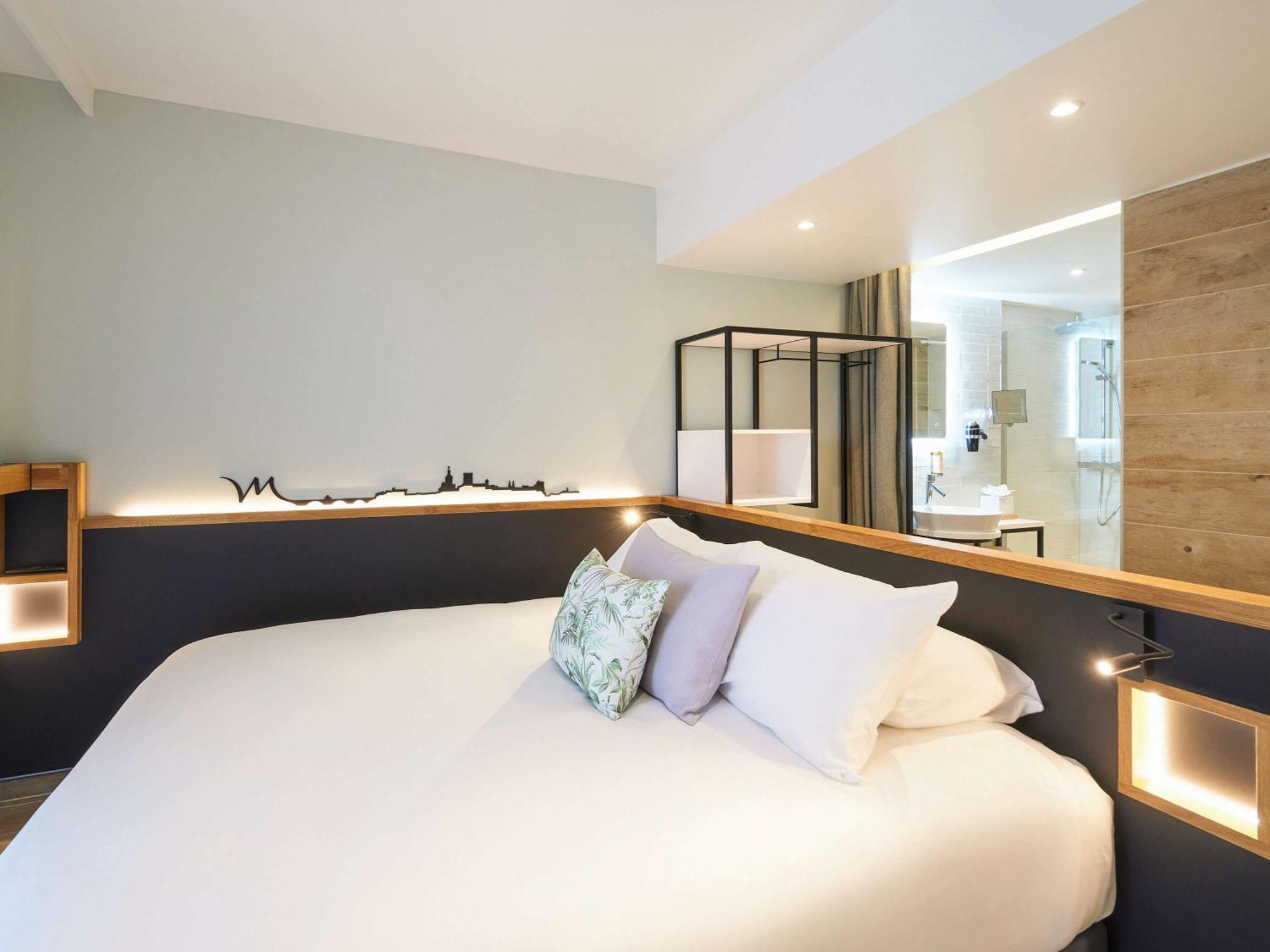 Mercure Avignon Gare Tgv Exterior photo